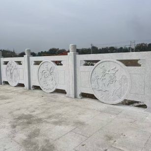 惠州芝麻白河道栏杆 石材栏杆
