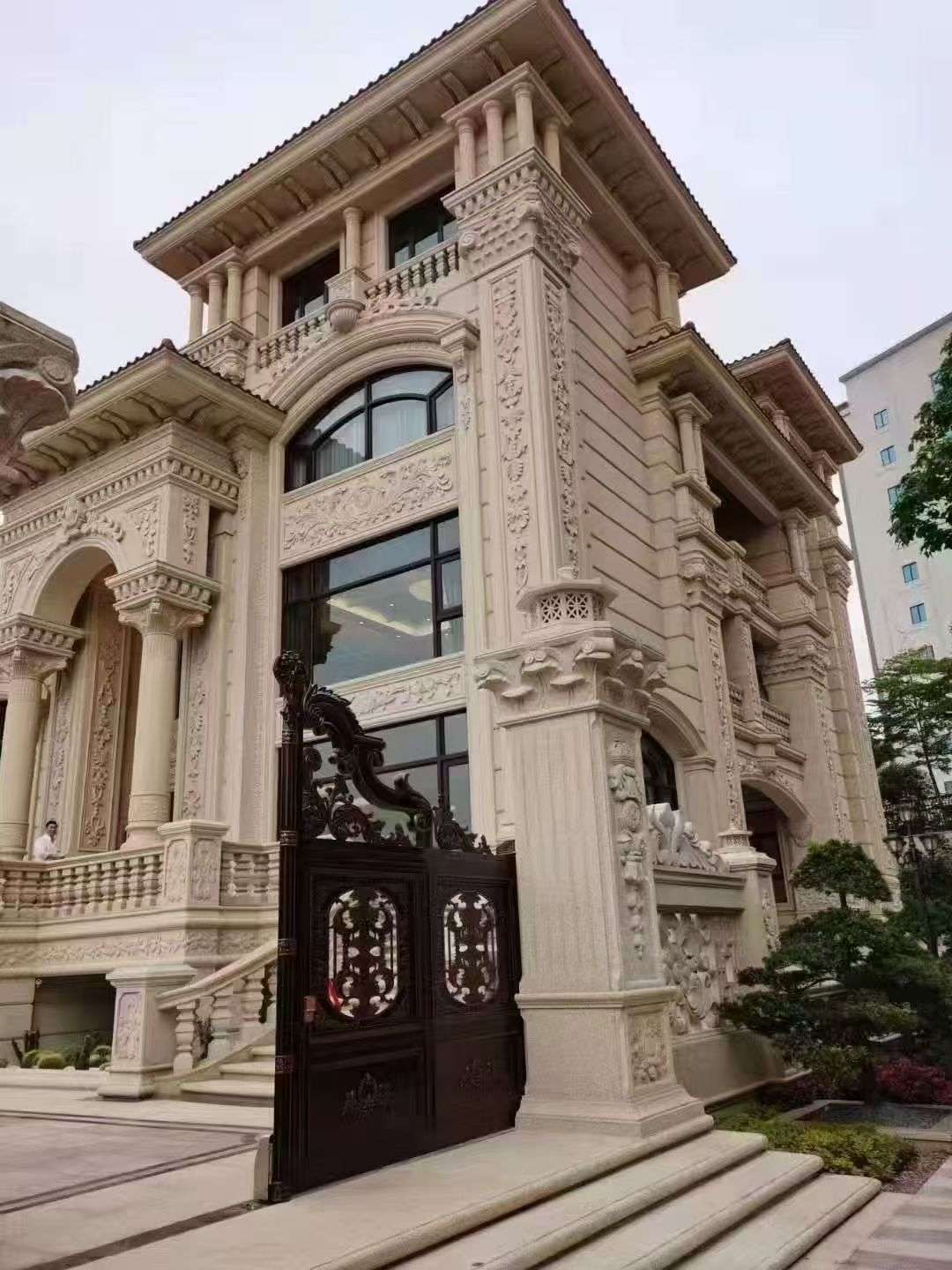 惠州黄金麻别墅外墙异形定制