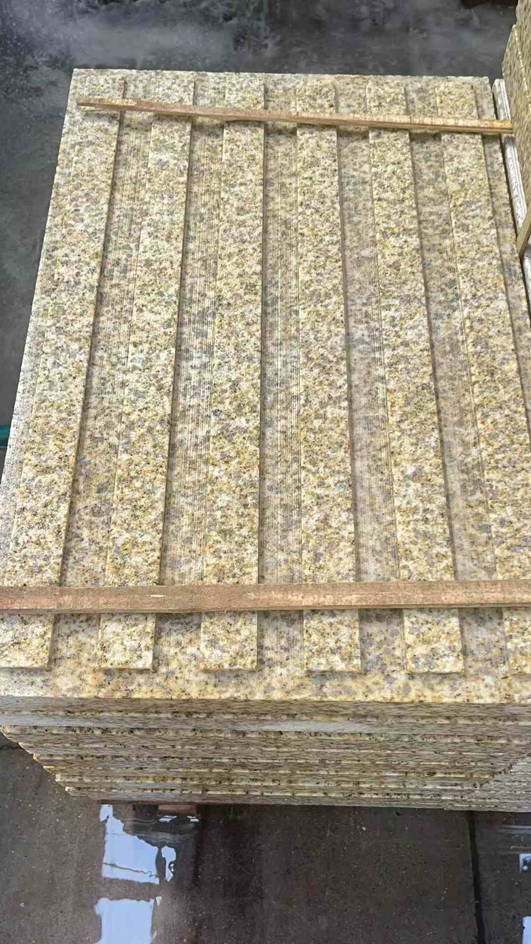 惠州黄金麻盲道 石材盲道