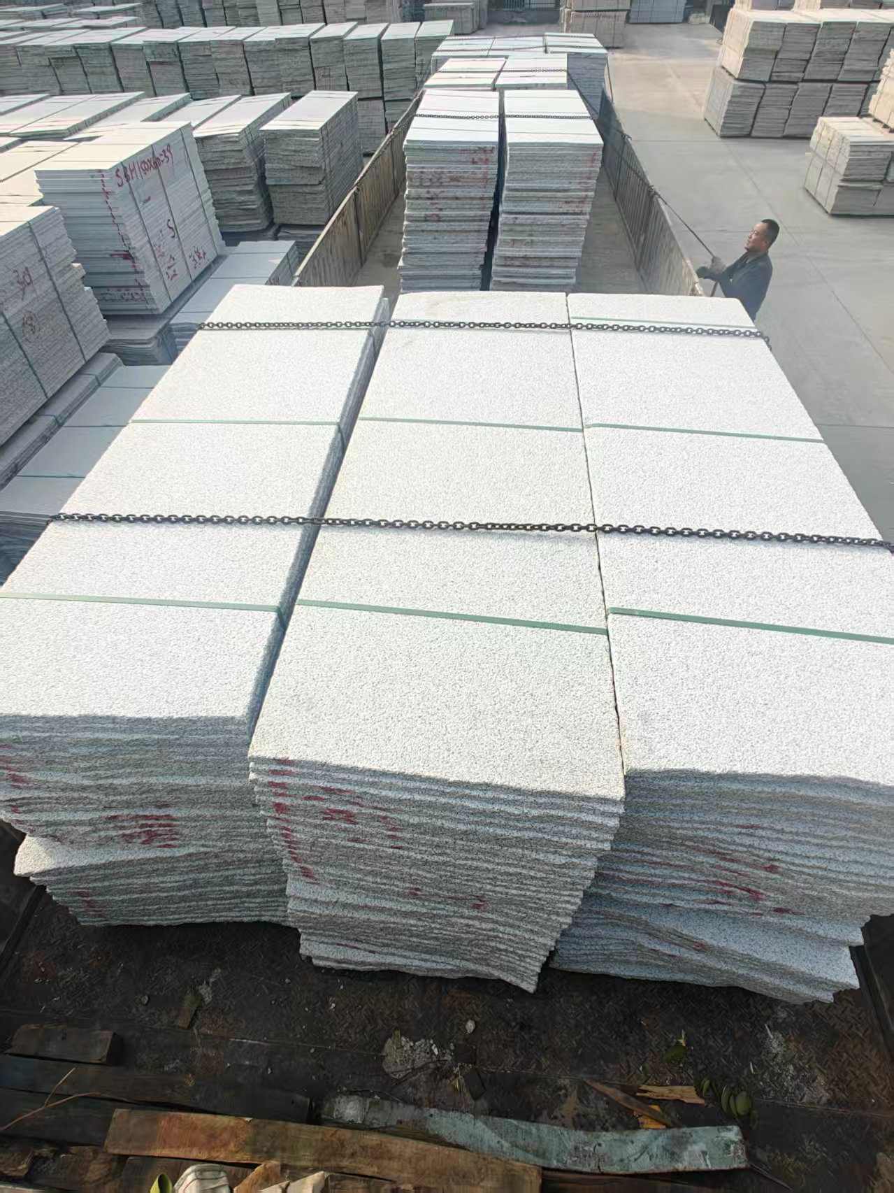 惠州芝麻白毛板，石材毛板