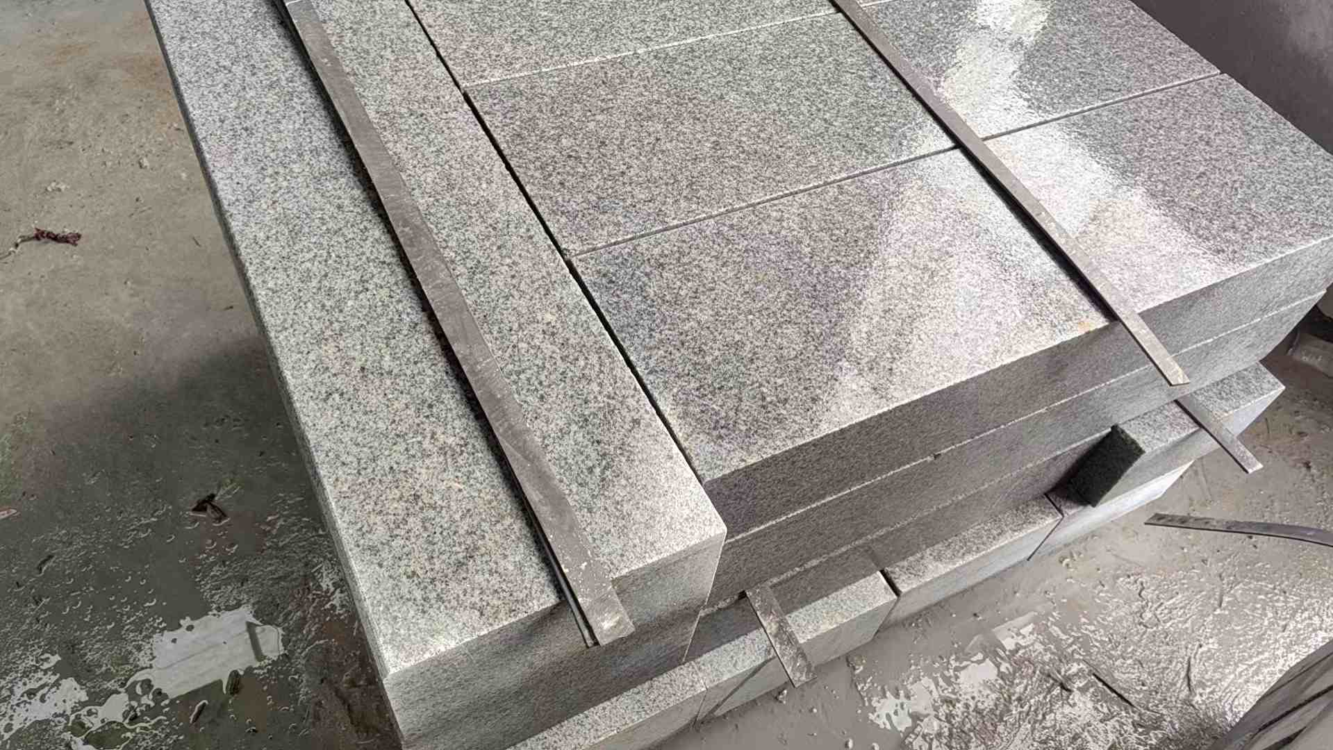 惠州芝麻灰 芝麻白 路牙石 路侧石 马路牙子